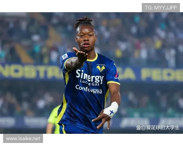 拉齐奥老龄化问题显现,球队阵容稳定性面临考验 拉齐奥老龄化问题显现,球队阵容稳定性面临考验