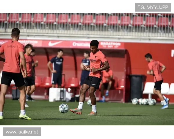 塞维利亚复兴豪强前景尚未明朗，欧战竞争力近期展现阶段性变化