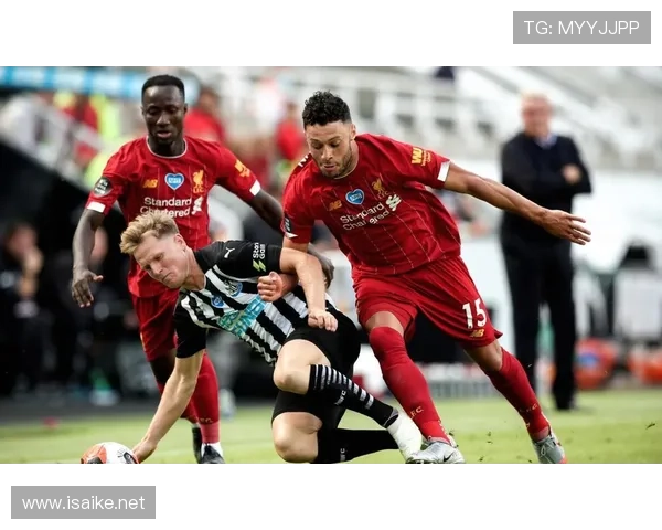 纽卡争四形势持续变化,英超竞争格局对球队稳定性带来考验 纽卡争四形势持续变化,英超竞争格局对球队稳定性带来考验