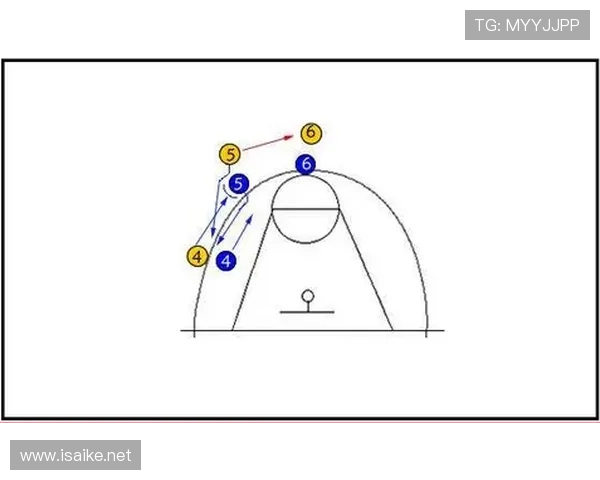 加维:无球跑动与反抢连接点作用突出