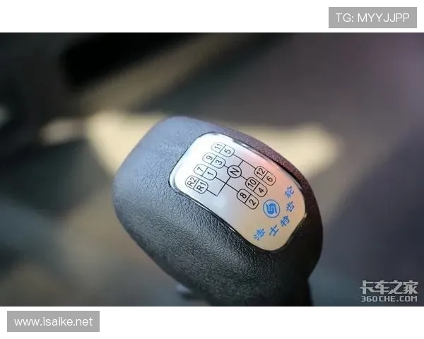 奥斯梅恩与凯恩对比:终结能力与组织能力的层级差异分析 奥斯梅恩与凯恩对比:终结能力与组织能力的层级差异分析