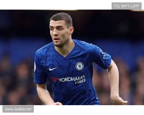 帕利尼亚:从纯破坏到出球型后腰的数据进化分析 帕利尼亚:从纯破坏到出球型后腰的数据进化分析