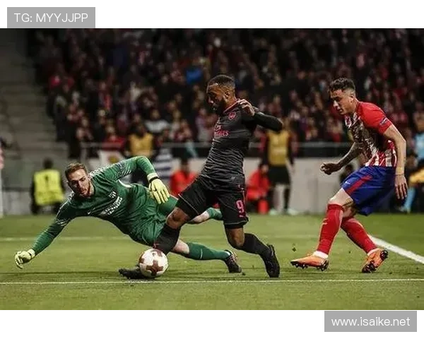 奥布拉克对阵高强度进攻球队的极限抗压能力解析 奥布拉克对阵高强度进攻球队的极限抗压能力解析