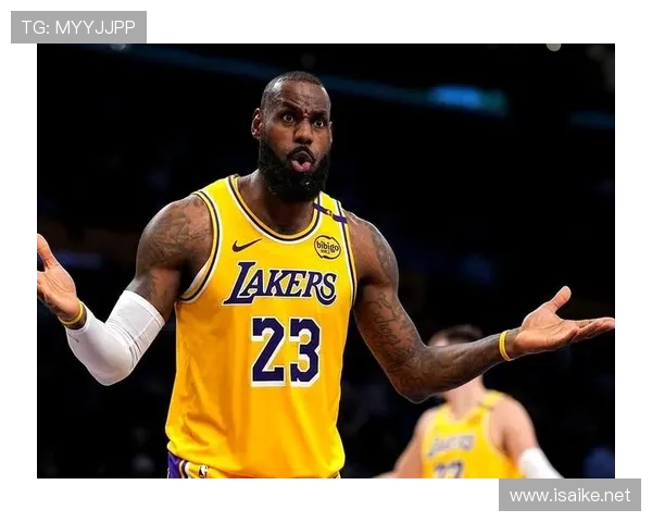 詹姆斯无球切入效率提升，改变湖人进攻结构